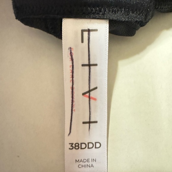 Livi Active Max Support Underwire Bra 38 DDD - Picture 9 of 10